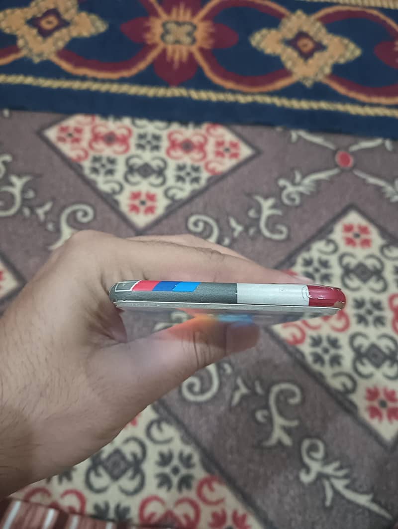Apple iPhone 8 Plus 2