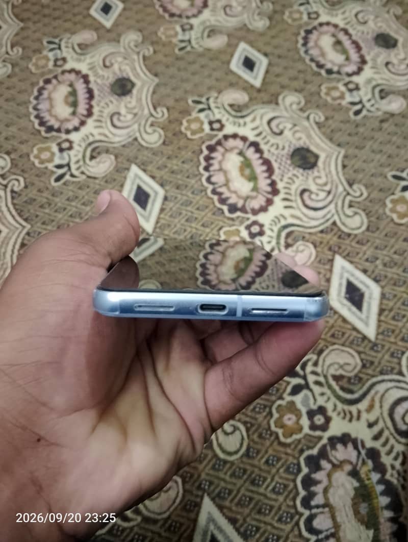 Google Pixel 8 Pro 3
