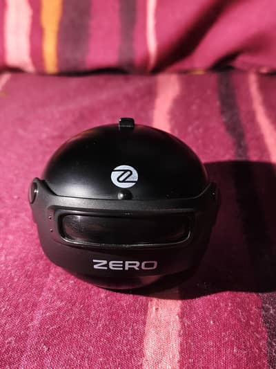 Zero Striker Z Earbuds 10/10 Condition