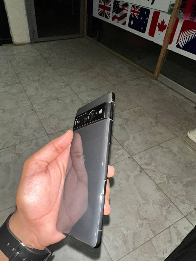 Google Pixel 7 Pro 4