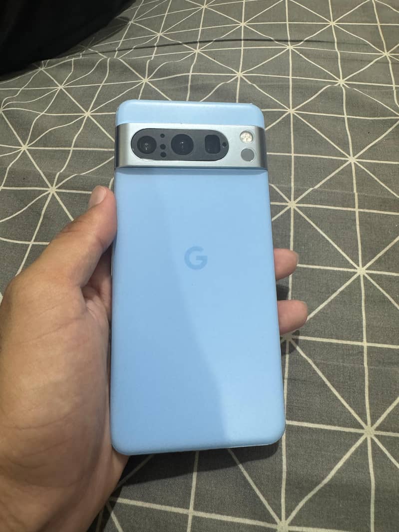 Google Pixel 8 Pro 3
