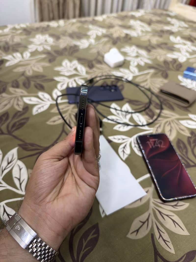 iPhone 13 Pro Max 256GB Alpine Green PTA Approved 1