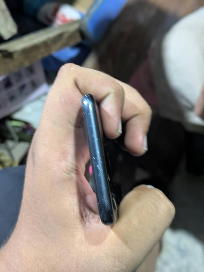 Apple iPhone 7 1