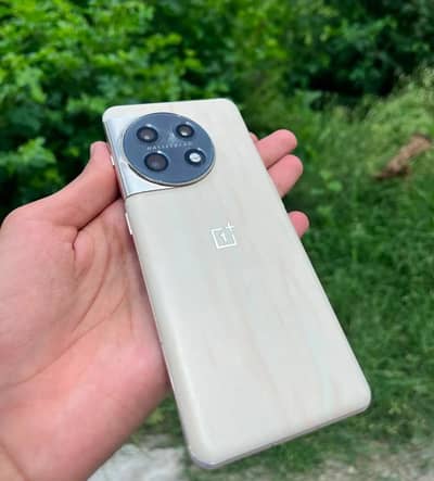 One Plus 11