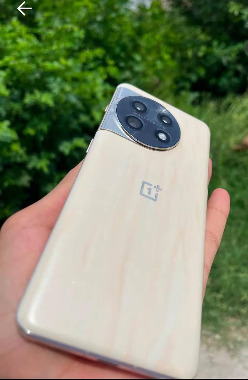 One Plus 11 1