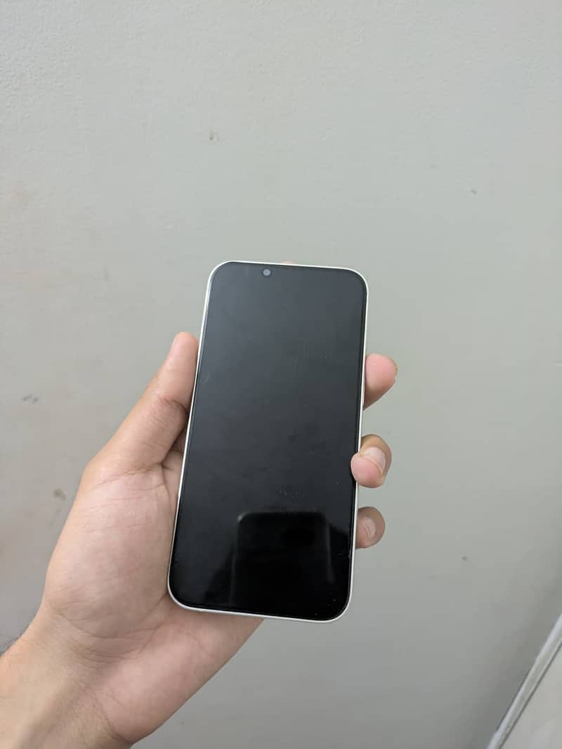Apple iPhone 14 1