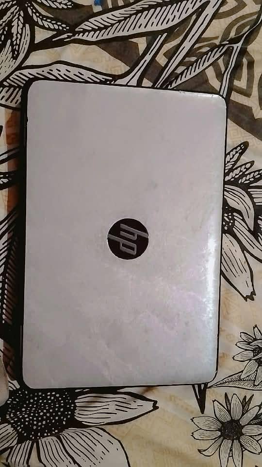 HP ProBook 9