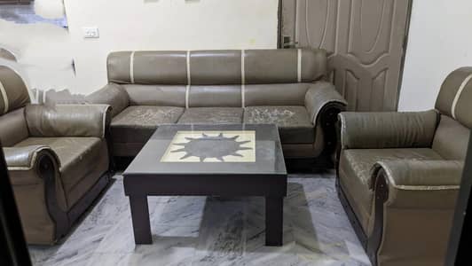Sofa set and Table