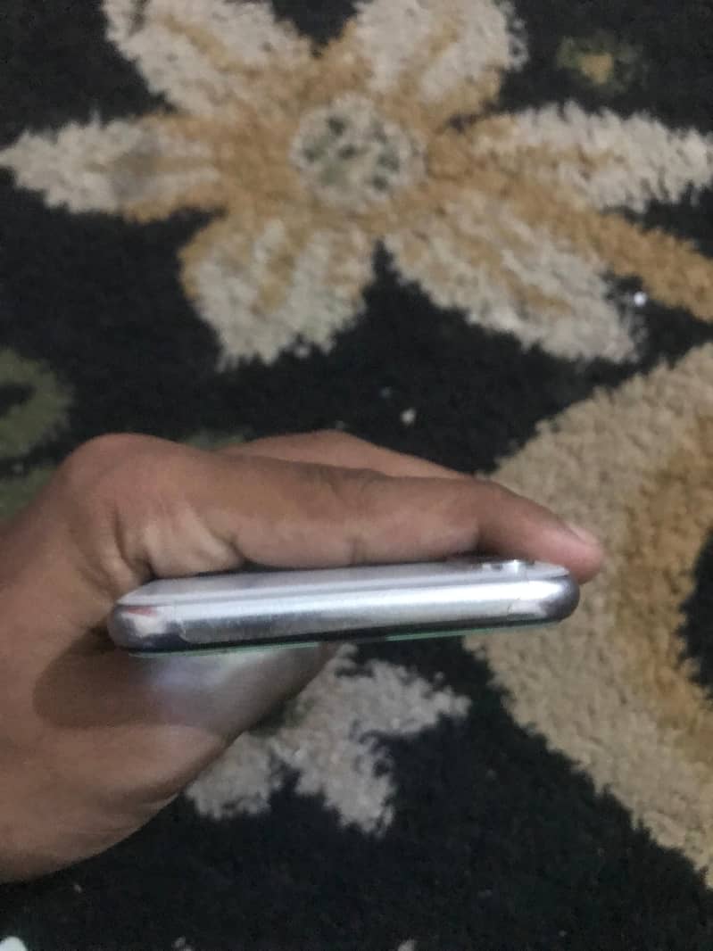 Apple iPhone X 2