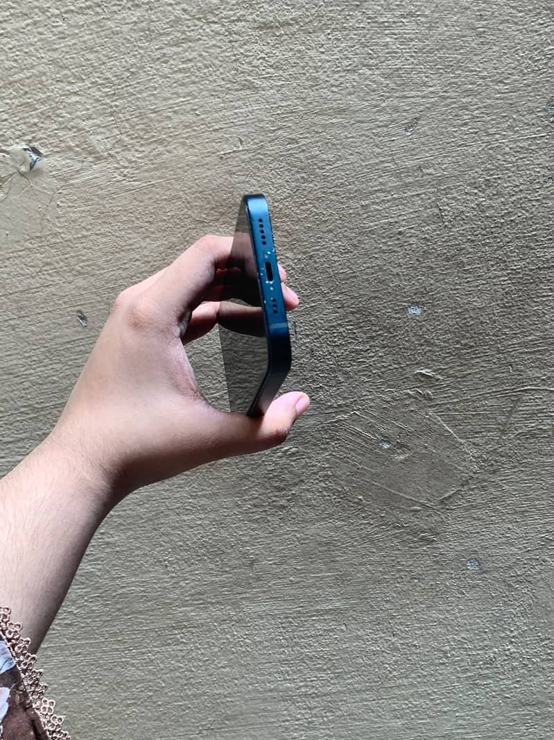 IPhone 14 jv 9