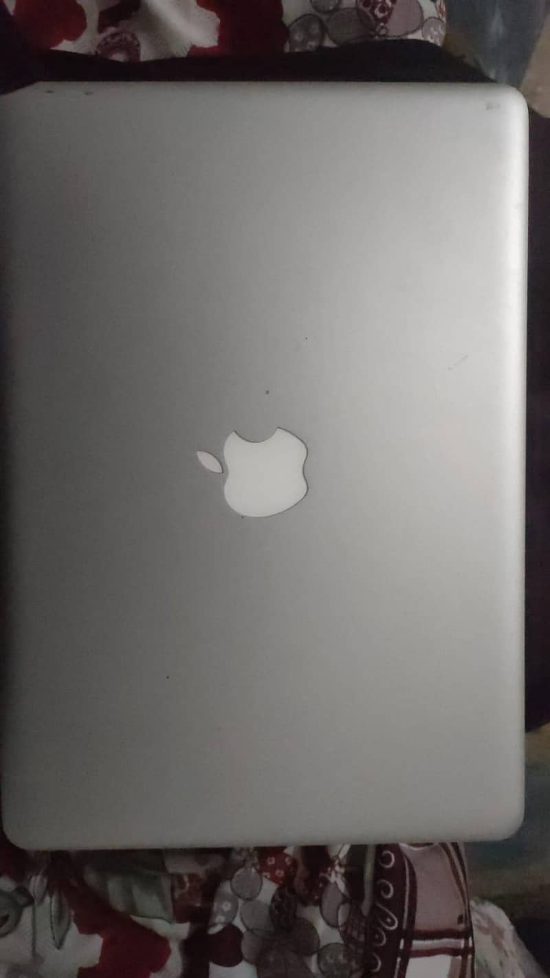 MacBook pro 11 generation 3