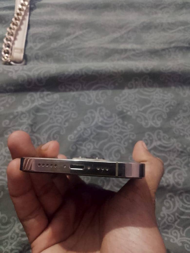 Apple iPhone 13 Pro 5