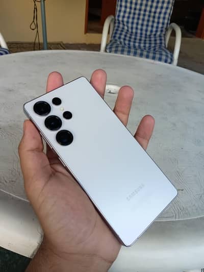 Samsung Mobile S25 Ultra
