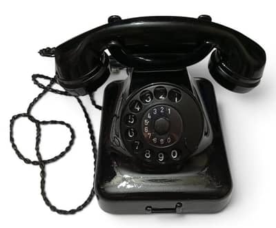 black Vintage Telephone – Classic Antique Phone