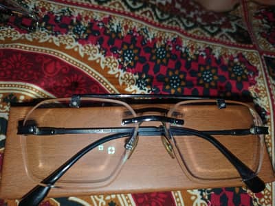 Premium glasses Brand new | metal body