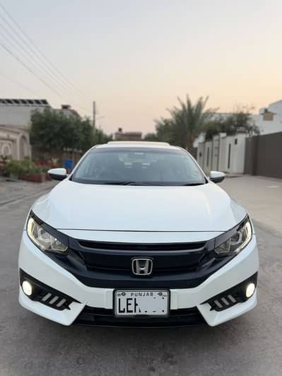 Honda Civic oriel 1.8 (full option). Total genuine