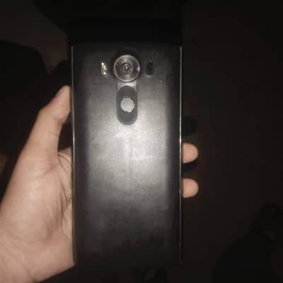 LG V10