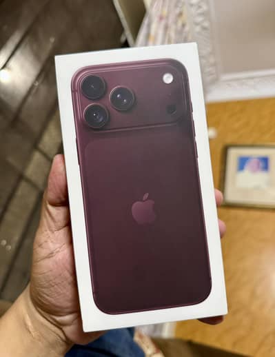 iPhone 18Pro Max ( Burgundy )