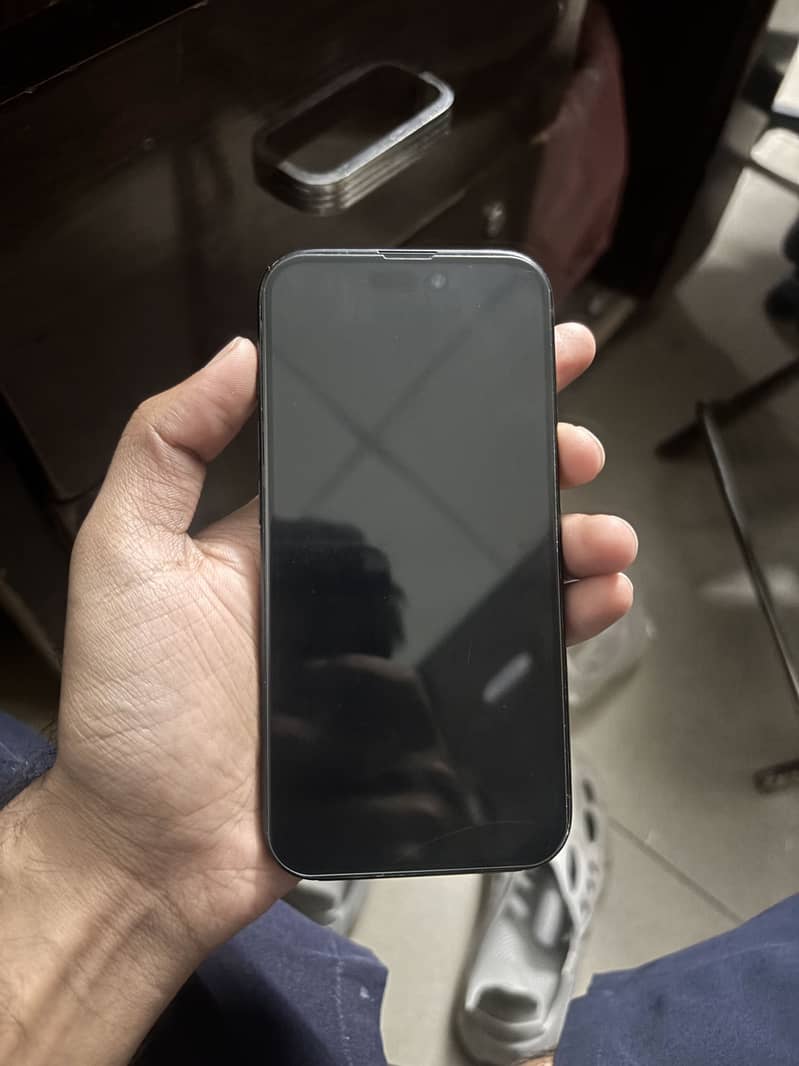 Apple iPhone 15 3