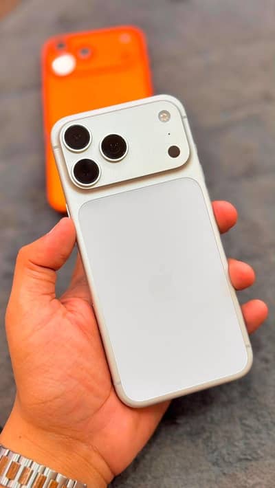 iPhone 17 pro max jv