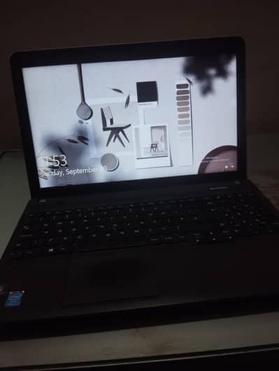 Lenovo ThinkPad 8/128GB with original charger core i3