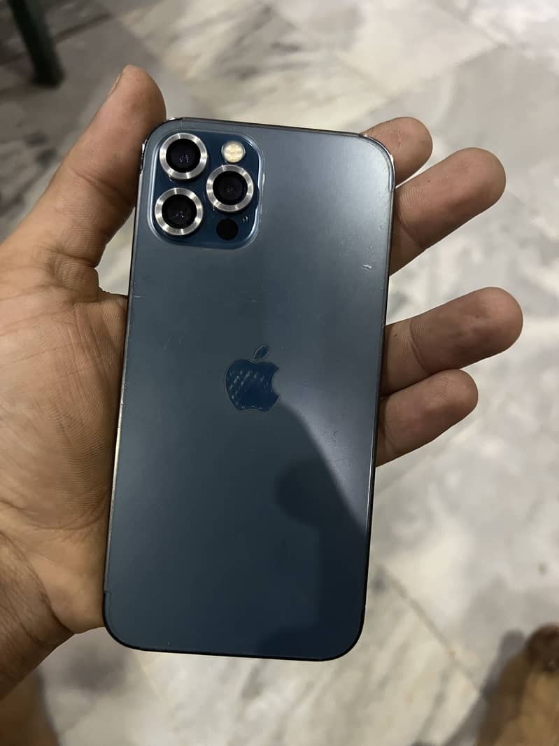 iPhone 12 Pro 0