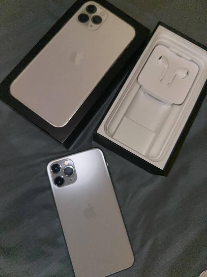 Apple iPhone 11 Pro 1