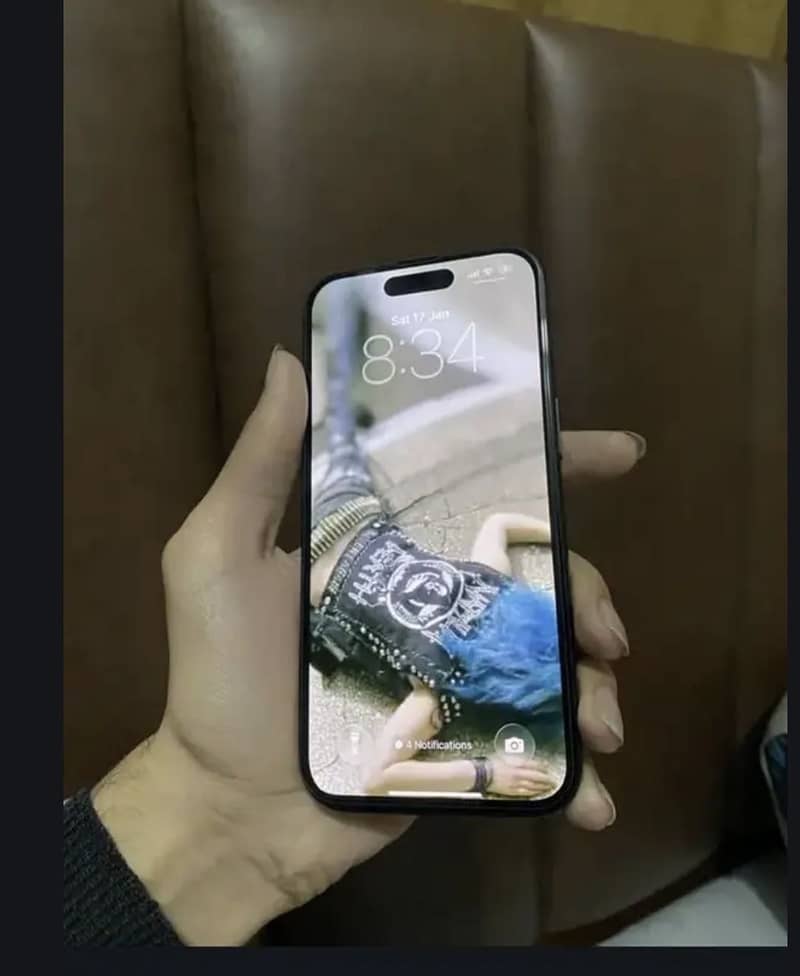 Apple iPhone 15 2