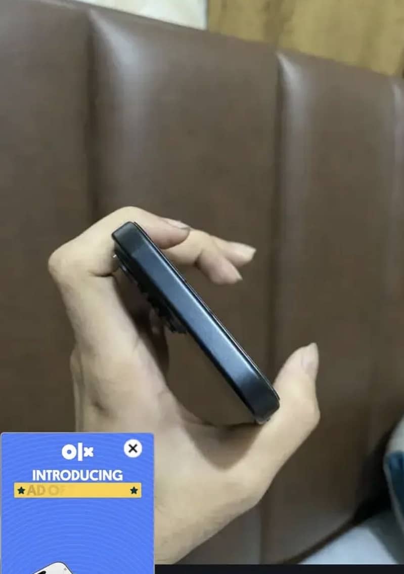 Apple iPhone 15 6