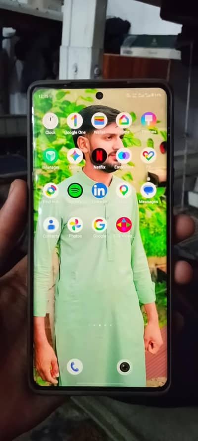Vivo V30