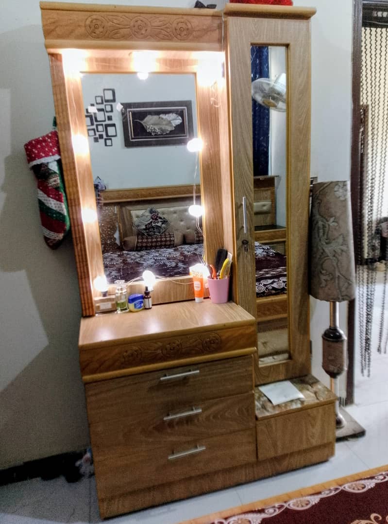 Dressing Table 1