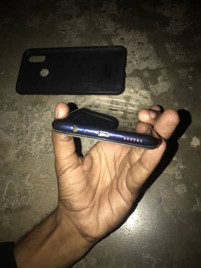Realme 3