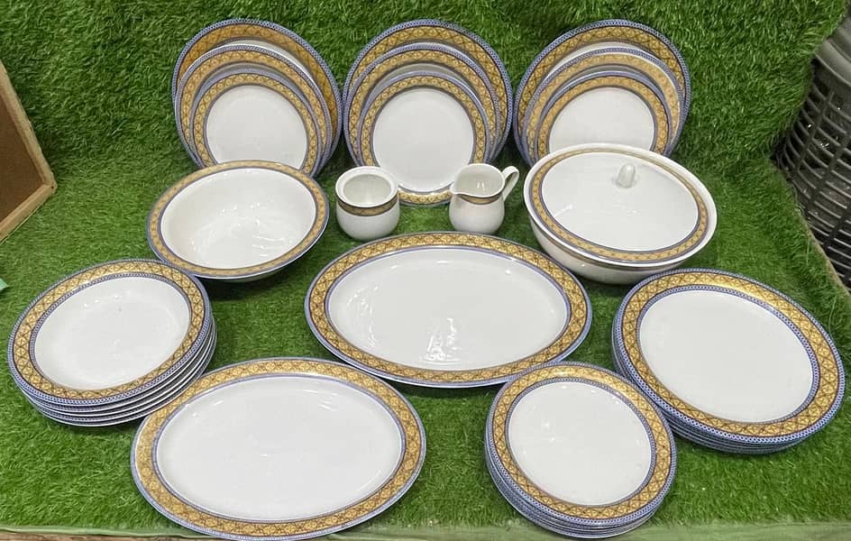 CHINI DINNER SET ( BONE CHINA ) 0