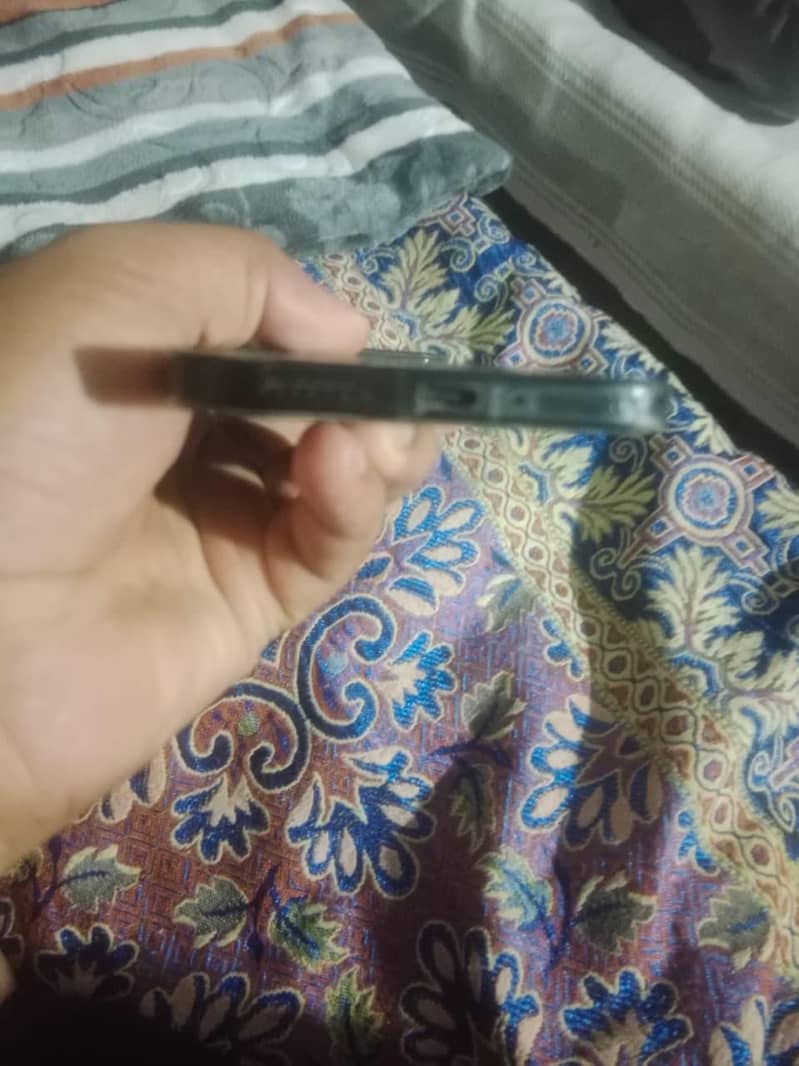 Infinix Note 60 4