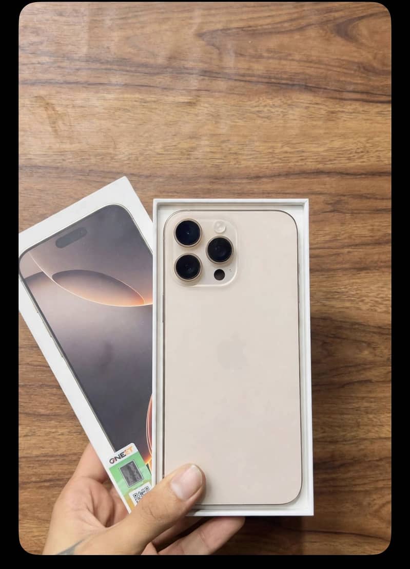 Apple iPhone 16 Pro Max 1