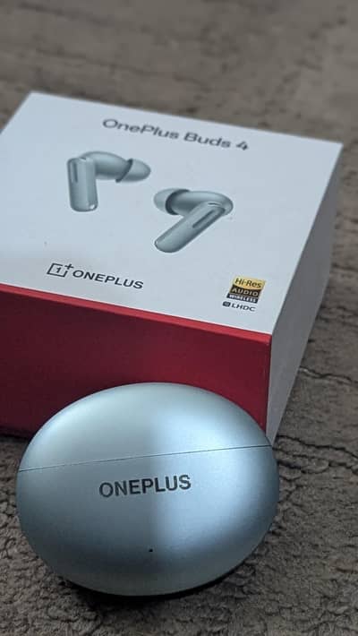One plus Buds 4