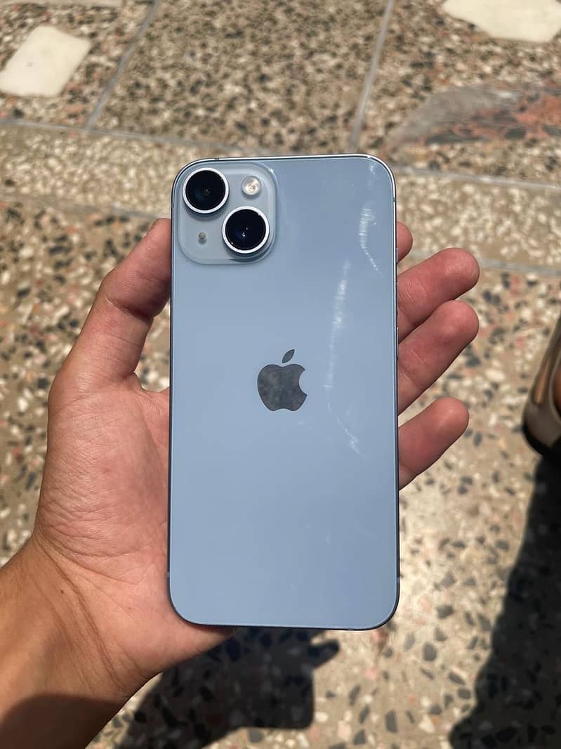 Apple iPhone 14 0