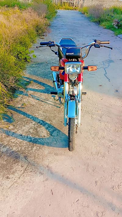 Honda CD 70 2025