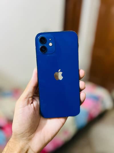Apple iPhone 12