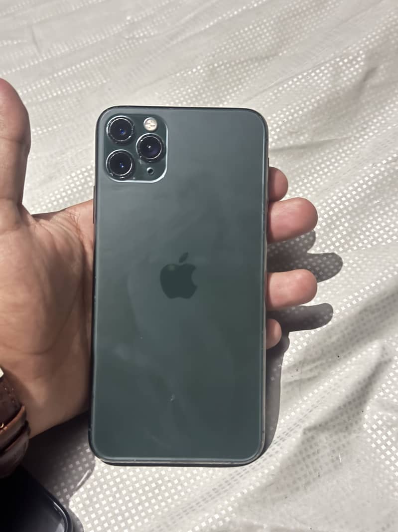 Apple iPhone 11 Pro Max 0