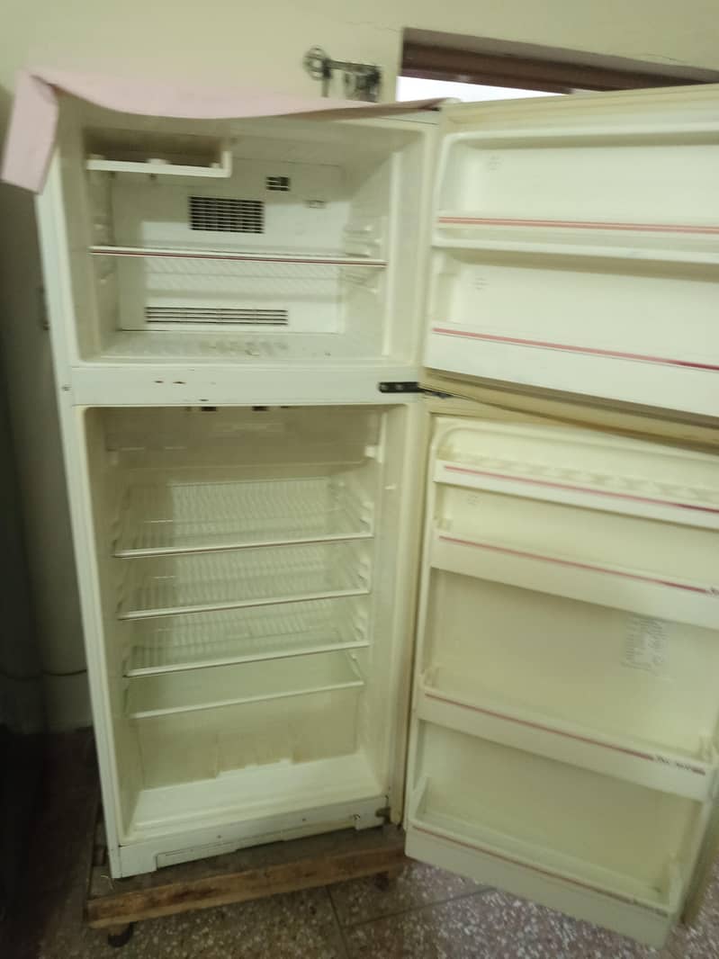 Refrigerator 3