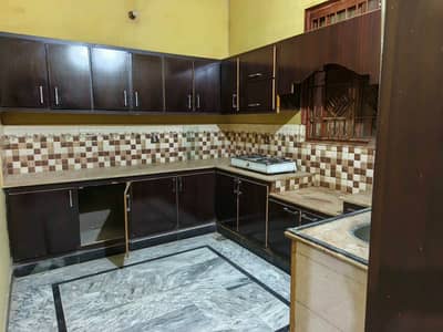 7 marla 1st floor for rent