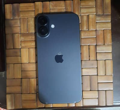 Apple iPhone 16 Plus