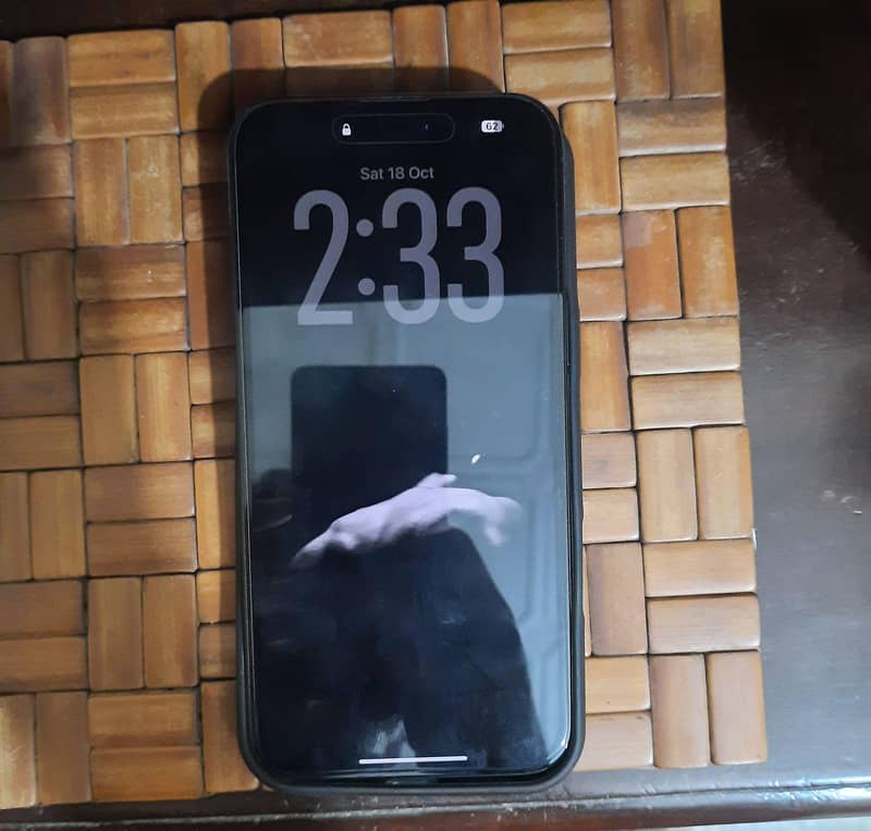 Apple iPhone 16 Plus 1