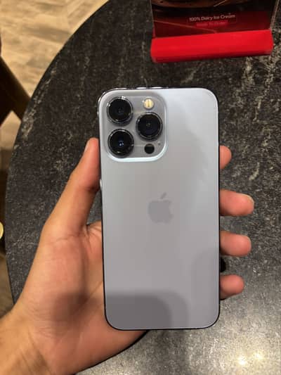 Apple iPhone 13 Pro