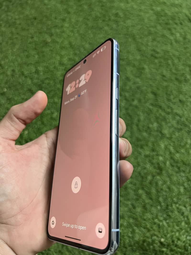 Google Pixel 8 Pro 3