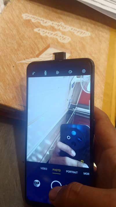 OPPO F11 Pro