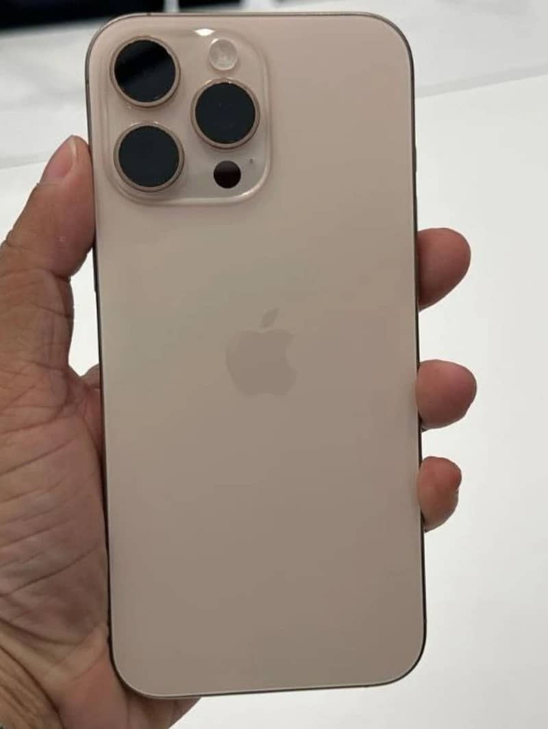Apple iPhone 16 Pro Max 0
