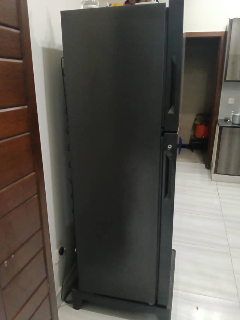 Refrigerator 7