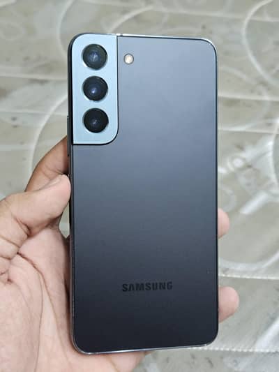 Samsung Mobile S22